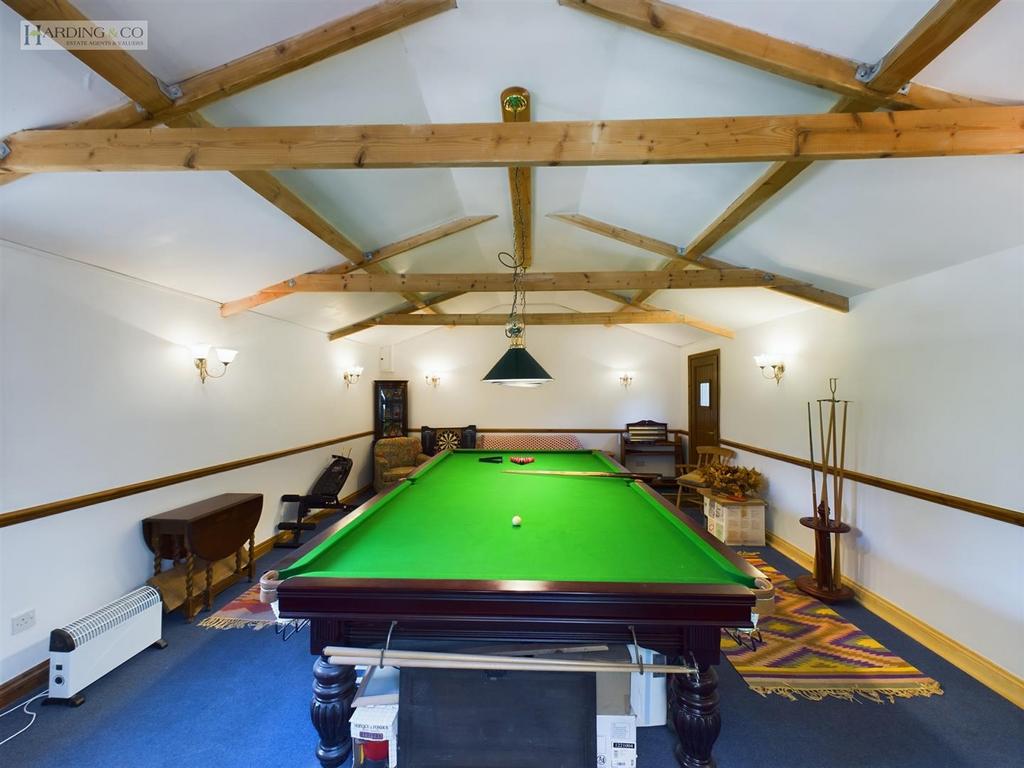 Pool Room .1.jpg