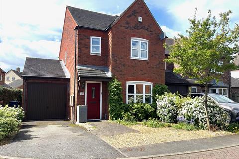 3 bedroom detached house for sale, Gillespie Close, Lichfield