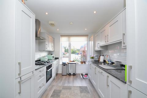 3 bedroom terraced house for sale, Whitecroft Park, Newport