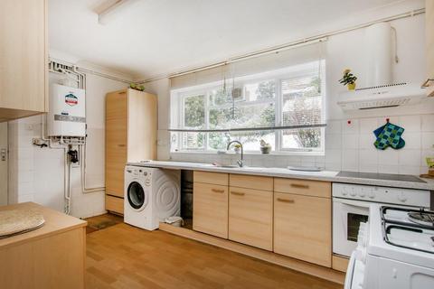 8 Tall Elms Close, Bromley, BR2 0TT
