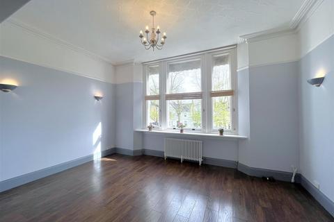 2 bedroom apartment for sale, Flat 4 Dormer House, 55 Binswood Avenue, Leamington Spa