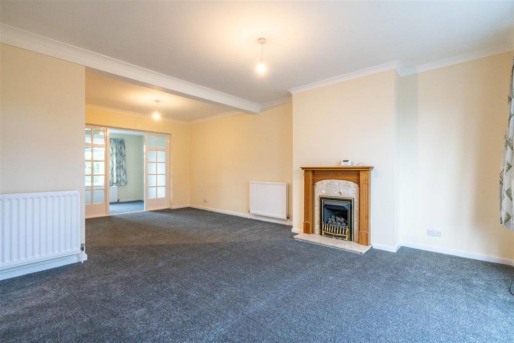 Clayworth Road, Brunton Park, Gosforth, NE3 3 bed semidetached house