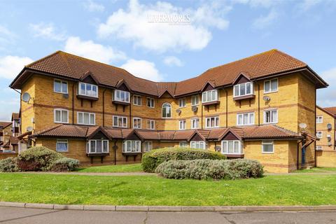 1 bedroom flat for sale - Frobisher Road, Erith