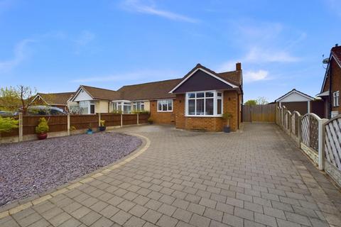 2 bedroom semi-detached bungalow for sale, Love Lane, Walsall WS6