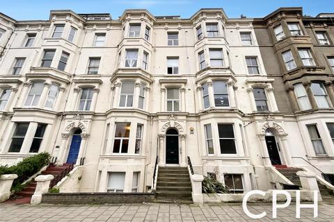 1 bedroom apartment for sale, Albion Road, Scarborough