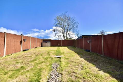 3 bedroom terraced house for sale, Weston Avenue, Leighton Buzzard, LU7 4QZ