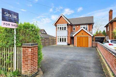 4 bedroom detached house for sale, Broom Leys Road, Coalville LE67