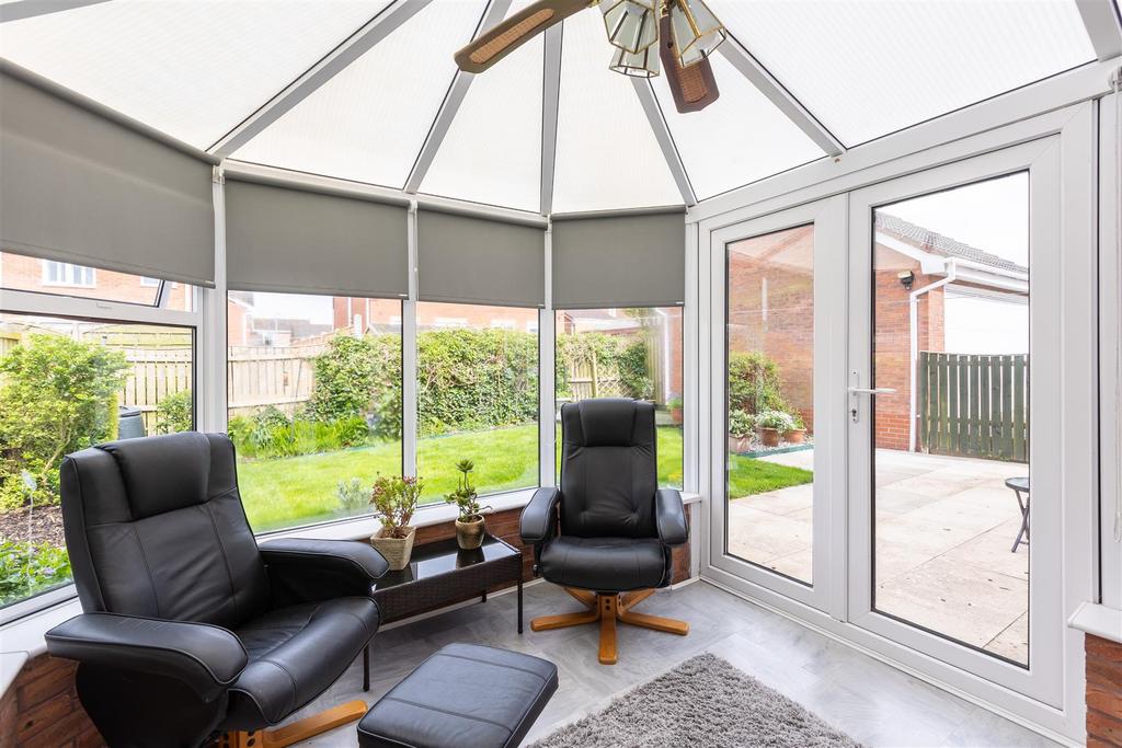 Aysgarth Rise 95 Conservatory.jpg