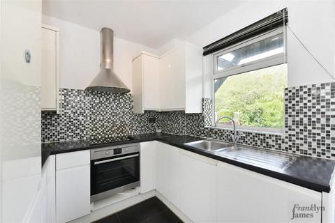 2 bedroom apartment to rent, Tunnel Avenue, London, SE10