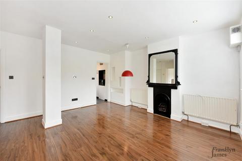 2 bedroom apartment to rent, Tunnel Avenue, London, SE10