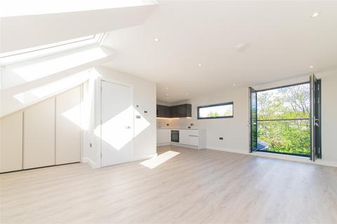 Studio for sale, Holders Hill Road, London