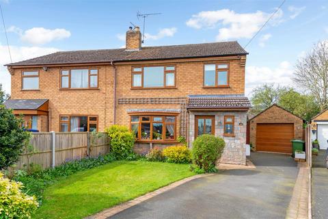 3 bedroom semi-detached house for sale, Nursery Grove, Kidderminster