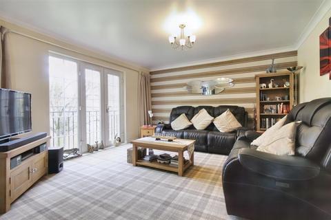 2 bedroom flat for sale, Braids Circle, Paisley