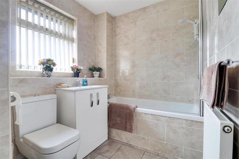 2 bedroom semi-detached bungalow for sale, Impala Way, Hull