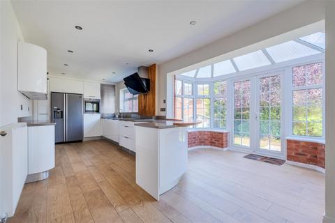 4 bedroom detached house for sale, Chalfield Close, Keynsham, Bristol