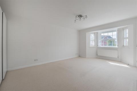 9 Chalfield Close, Keynsham, Bristol, BS31 1JZ
