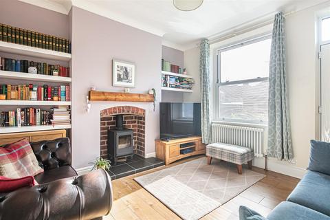12 Devonshire Terrace Road, Sheffield, S17 3EF