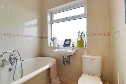146 Beverley Road, Hessle, HU13 9BX