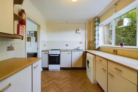 3 bedroom terraced house for sale, Davey Drive, Brighton