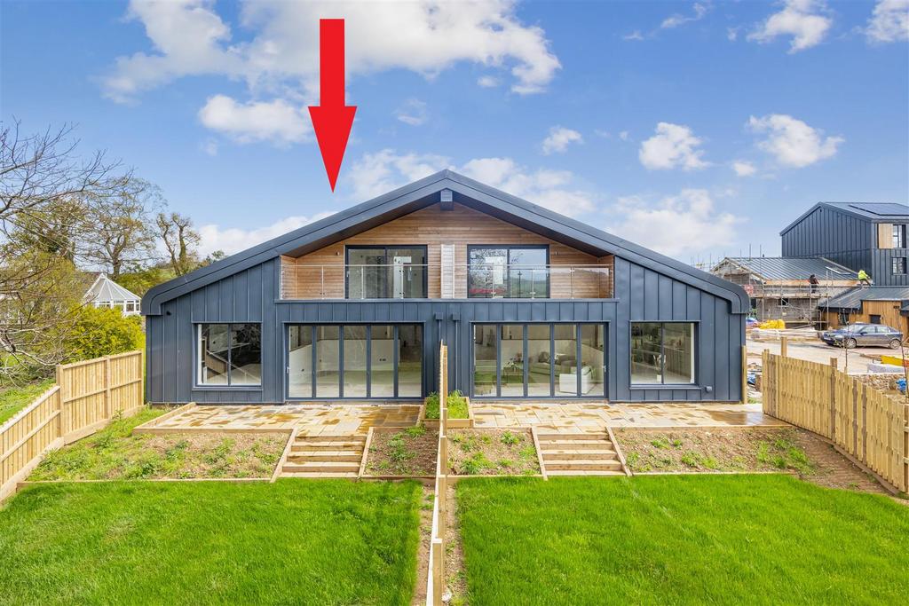 Apple Orchard - Staverton-55 arrow.jpg