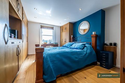 3 bedroom flat for sale, Stunning Three Bed Flat Buckley Road.