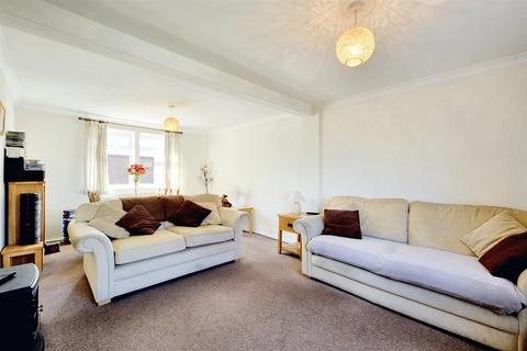 3 bedroom end of terrace house for sale, Hanley Avenue, Bramcote, Nottingham