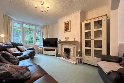 73 Barnford Crescent, Oldbury, B68 8PP