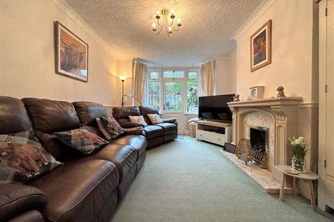 73 Barnford Crescent, Oldbury, B68 8PP