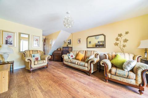 26 Bates Close, Larkfield, Aylesford, ME20 6TG