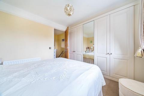 26 Bates Close, Larkfield, Aylesford, ME20 6TG