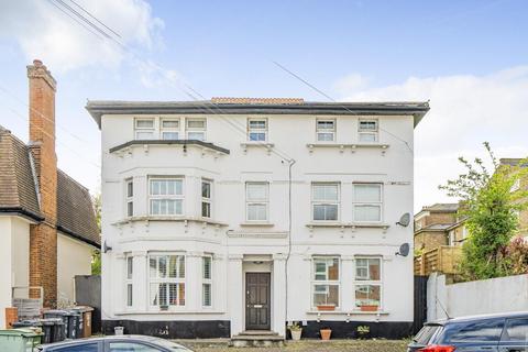 2 bedroom flat for sale, Faversham Road, London, SE6 4XE