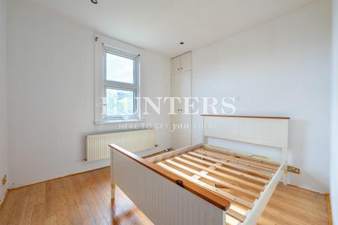 1 bedroom flat to rent, Stoke Newington Common, London, N16