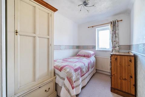 37 Auster Bank Crescent, Tadcaster, LS24 8AY
