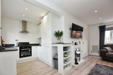 25 Costiland Drive, Bristol, BS13 8DU
