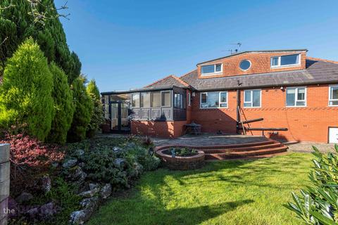 4 bedroom detached bungalow for sale, Craighall Road, Sharples, Bolton, BL1