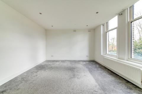 1 bedroom flat for sale, Warminster Road, London, SE25