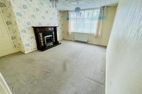 3 bedroom terraced house for sale, Park Avenue, Polesworth, Tamworth