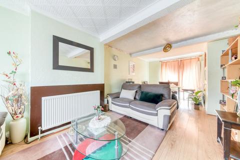 4 bedroom terraced house for sale, Montacute Road, Morden, SM4