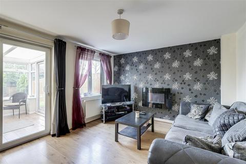 3 bedroom terraced house for sale, Marvyn Close, Nottingham NG6