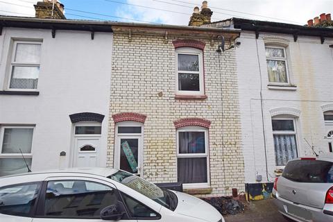 2 bedroom terraced house for sale, Melbourne Road, Chatham