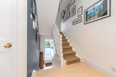 3 bedroom flat to rent, Mansfield Road, Hampstead