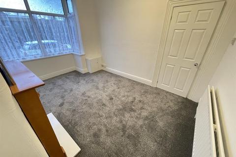 3 bedroom terraced house for sale, Lake Street, Stockport SK2