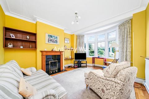 3 bedroom semi-detached house for sale, Woodland Way, Winchmore Hill, N21