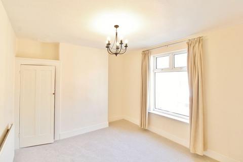 2 bedroom terraced house to rent, Goodwood Road, Southsea