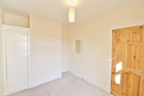 2 bedroom terraced house to rent, Goodwood Road, Southsea