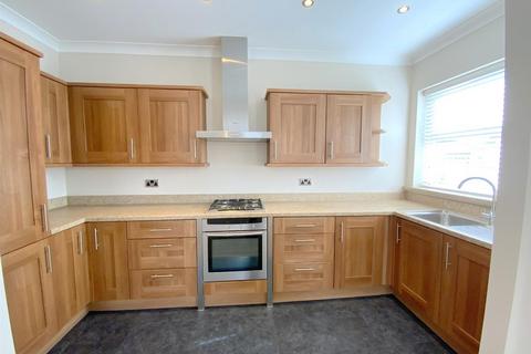 2 bedroom flat for sale, St. Peters Avenue, Cleethorpes