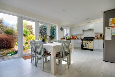 3 bedroom semi-detached house for sale, North Street, Pennington, Lymington, SO41