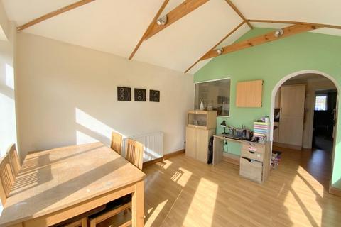 7 Burley Avenue, Cleethorpes, DN35 0TH