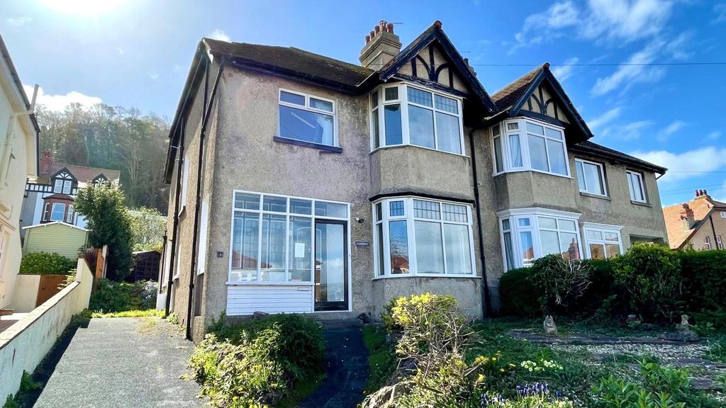 St. Margarets Drive, Craig y Don, Llandudno 3 bed semidetached house