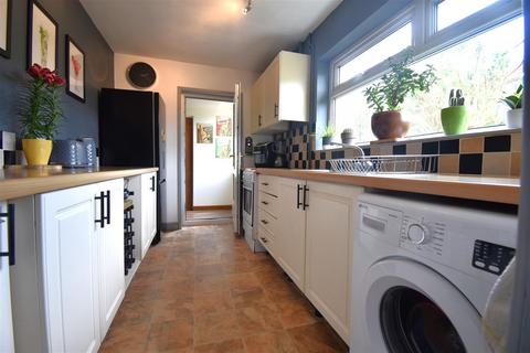 103 Avon Way, Portishead, Bristol, BS20 6LU